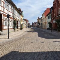 Straßenszene in der Hansestadt Osterburg