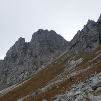 Rückblick vom Abstieg aus der Scharte, noch am Weg 645