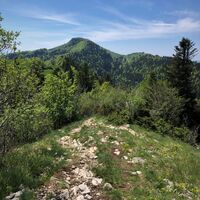 Weg auf den Graten von Sur Lyand