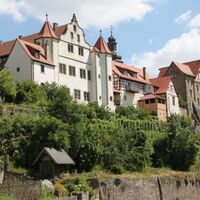 Die imposante Kulisse Gochsheims mit dem Graf-Eberstein-Museum
