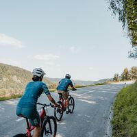 Radtour am Donauradweg Pyrawang