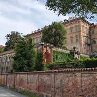 Schloss Aglié, Rückseite