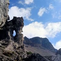 Charakteristische Formen der Felsen an der Rancolin-Gabel