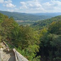 Panorama von der Höhle von Antro, die entlang des Weges liegt