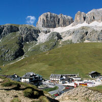 Canazei - Passo Fedaia - Passo Pordoi - Canazei - ©Archivio APT Val di Fassa