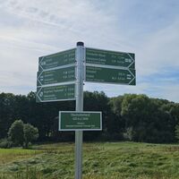 Wegweiser am Naturlehrpfad Truckendorf