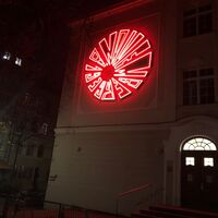 Georg-Elser-Denkmal beleuchtet