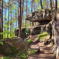 Felsenwanderweg bei den Karl-May-Felsen