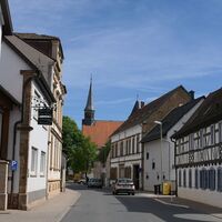 Straßenansicht Weinort Meckenheim Pfalz / Urlaubsregion Deidesheim