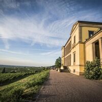 Außenansicht Schloss Villa Ludwigshöhe
