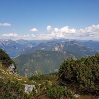 Blick zum Grundlsee beim Abstieg in Richtung Handleralm