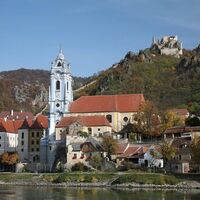 Dürnstein vom Wasser