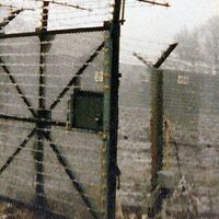 Signalzauntor bei Korberoth im Herbst 1989