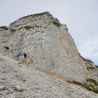 auch eine kleine Höhle gibts zu sehen