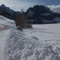 vor Gypsera-Winterwanderung Seerundgang Schwarzsee