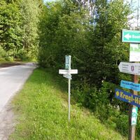 Nach Heilbrunn kurz entlang Stausee, dann rechts...