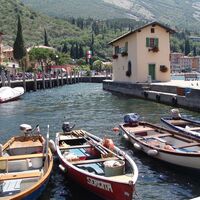Der kleine Hafen in Torbole
