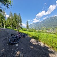 Kurze Pause und den Blick zum Danielsberg genießen.