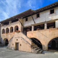 das besondere Ka 'd-Mezanis in Rueglio