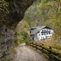 vorbei an der Obertalmühle erreichen wir dann wieder Völlan