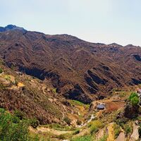 Panoramablick auf die Stadt Tejeda auf Gran Canaria