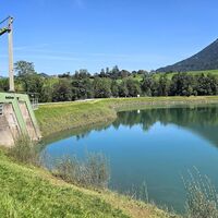 Ausgleichbecken Ach mit Stauwehr