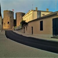 Village_Villandraut_Château et rue Boulin_Mairie_6_800