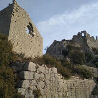 Im Schatten der Burg Montferrand0002 ©Gilles Delerue - ADT34