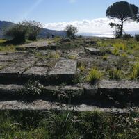 PANORAMABLICK VON DER TERRASSE DES ZEUS AM KAMM DES ARCHÄOLOGISCHEN PARKS ELEA/VELIA