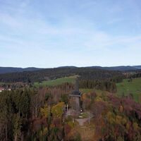 Herbstlicher Blick zum Gugelturm