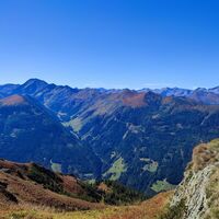 Blick vom Westgrat zum Gr. Knallstein und Hochwildstelle