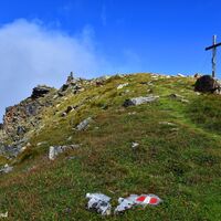 Die letzten Meter hinauf zum Baumgartlkopf (2621m).