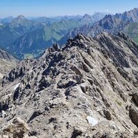 Auf dem Grat, Blick Richtung Osten