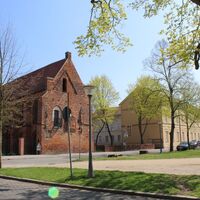 Stadtarchiv und ehemalige Lateinschule mit Refektorium - Mönchskirchhof
