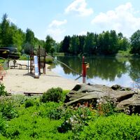 Der Spielplatz auf dem Wochenendpark am Rethbergsee