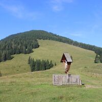 Schwoabauerkreuz Sommeralm_Naturpark Almenalnd_Oststeiermark