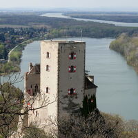 beim Burg Aussichtsfels