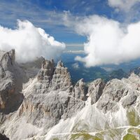 Valle del Vaiolet - Rifugio Re Alberto ©Archivio APT Val di Fassa