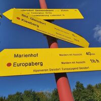 Wandern mit Aussicht-Wegweiser, Gleisdorf in der Oststeiermark