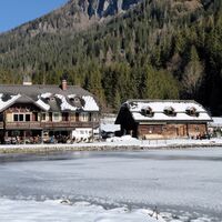 Der Gasthof Jägersee am Ende des Tales.