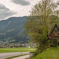 Entlang der Strasse zurück nach Ardning