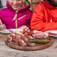 Schneeschuhwanderung-Kolbensattelhuette-Bayerische-Schmankerl