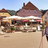 Wir starten am Hauptplatz in Mautern