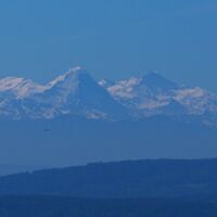 Mönch/Eiger (133 km) und Jungfrau