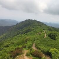 Abfahrt vom Rocca dei Corvi