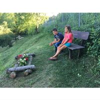 Nick und Lilli auf Herbrts Bänkli