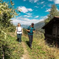 Wandern entlang eines Stadels