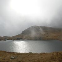 wir steigen zum Ultner Spitz empor und blicken auf den Laugensee zurück