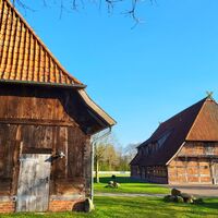 Brockwischenhus mit Scheune in Hemslingen