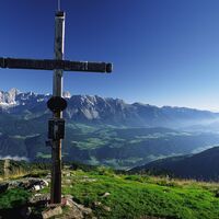 Gasselhöhe mit Ausblick auf die Dachstein-Kette
